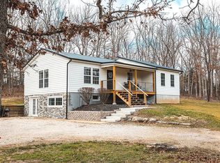 919 Dunham Rd, Saint James, MO 65559