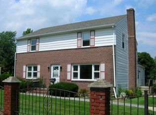 44 E 14th St, Huntington Station, NY 11746