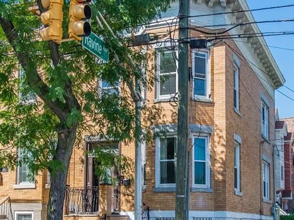 47 Webster Ave