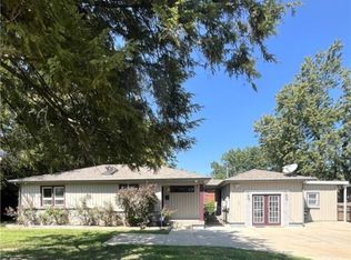 1001 E 8th St, Jeffersonville, IN 47130