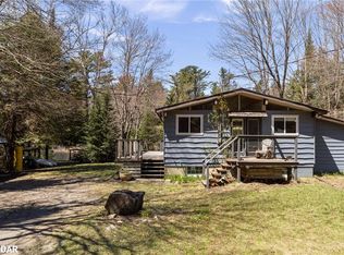 449 Balsam Chutes Rd, Huntsville, ON P0B1L0