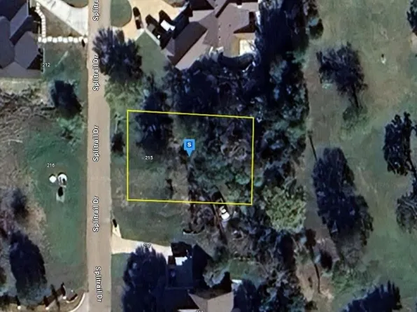 215 Splitrail Dr, Kemp, TX 75143