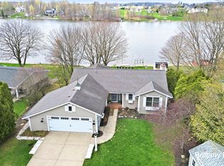 6795 N Noffke Dr, Caledonia, MI