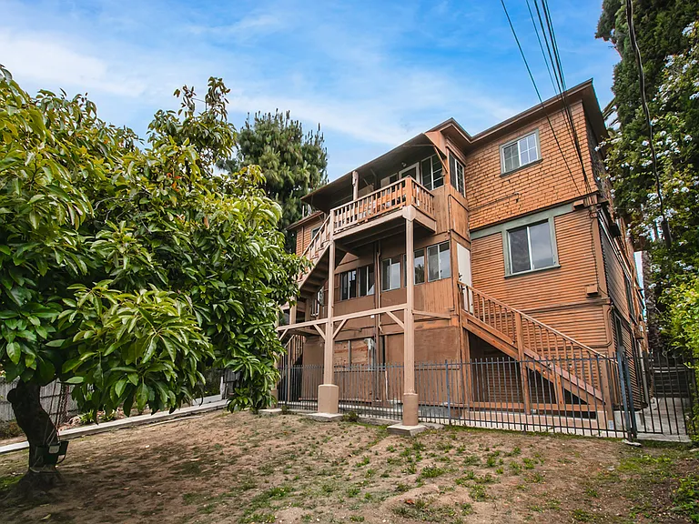 1425 Mohawk St #1425 — Photo 4