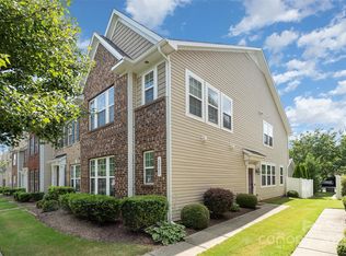 8245 Viewpoint Ln, Cornelius, NC 28031