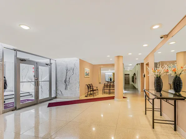 525 West 236th Street image 13 of 17