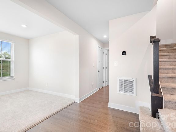 4th image of 1814 Aspire St