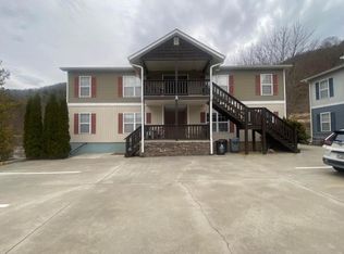 393 Black Rock Mountain Pkwy #A2, Clayton, GA 30525