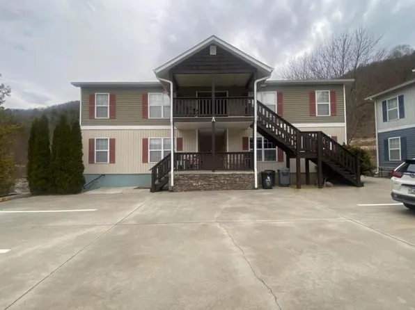 393 Black Rock Mountain Pkwy #A2, Clayton, GA 30525
