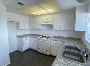 13671 Rancherias Rd APT 2, Apple Valley, CA 92308