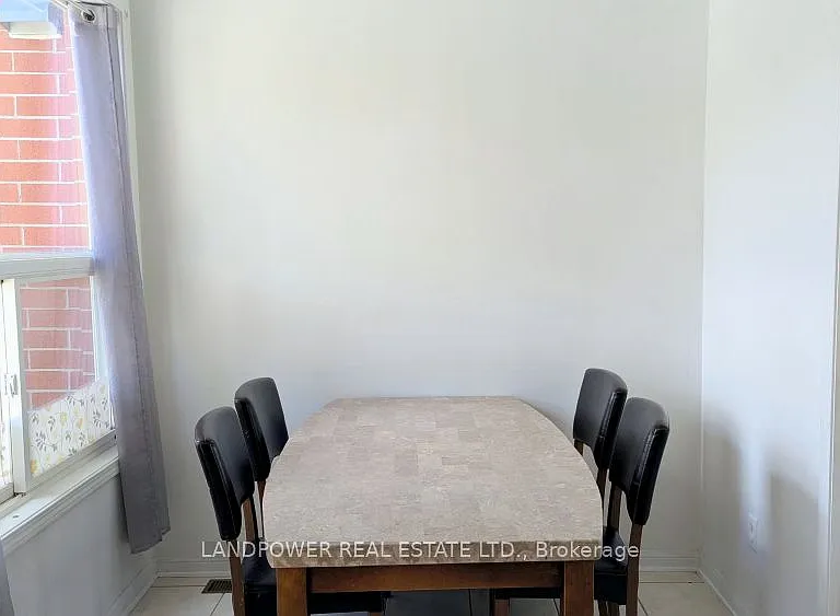 81 Whites Hill Ave — Photo 7