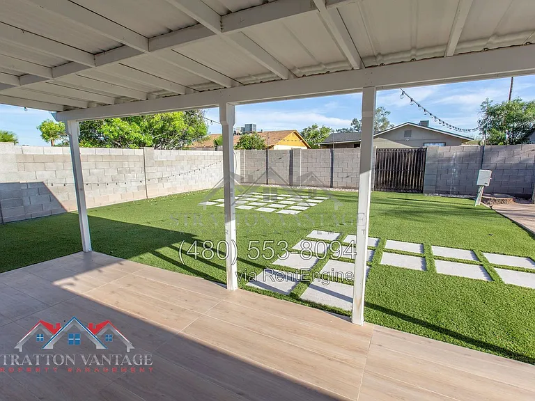 433 W Santa Cruz Dr — Photo 43