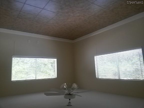 4th image of 877 Sunflower Ct