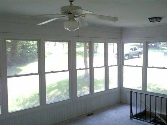 4th image of 3810 Carmel Forest Dr