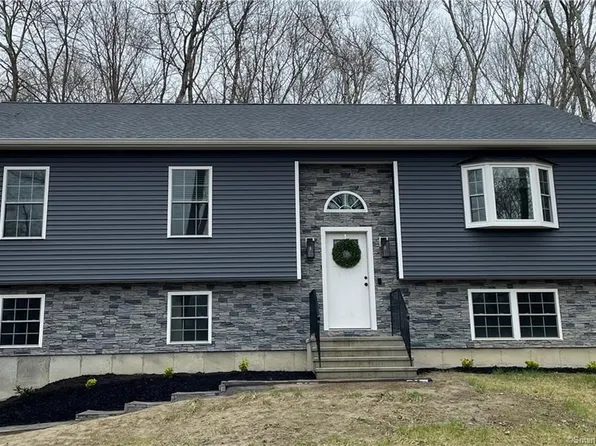 511 Thompson Road, Thompson, CT 06277