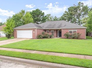 2875 N Pyrite Dr, Fayetteville, AR 72704