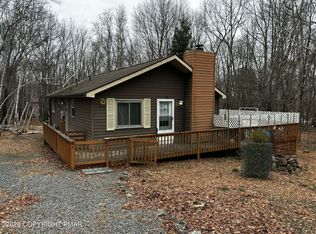 46 Iroquois Rd #905, Albrightsville, PA 18210