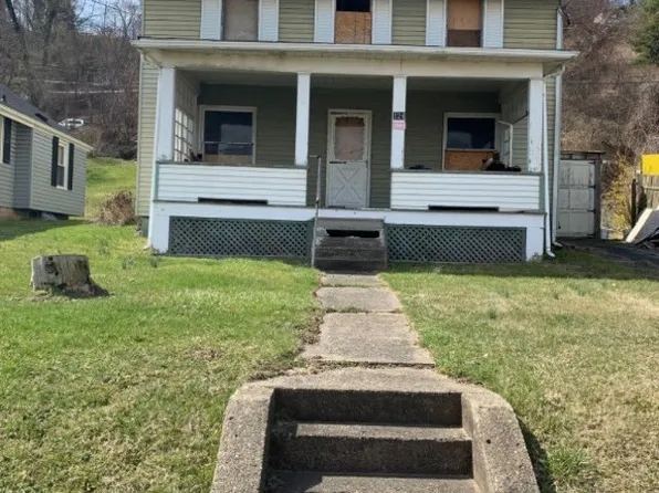 3980 Jordan St, South Heights, PA 15081