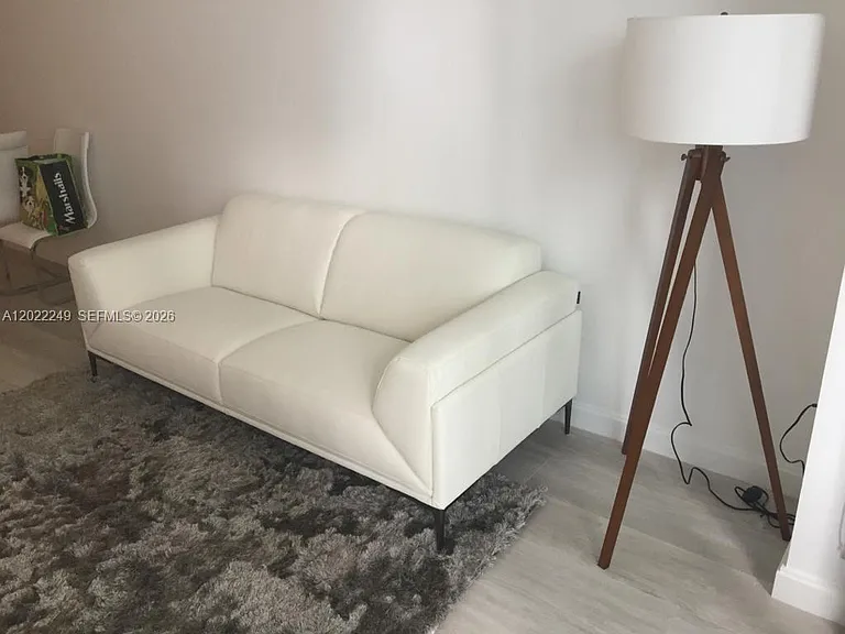 55 SW 9th St #2709 — Photo 4