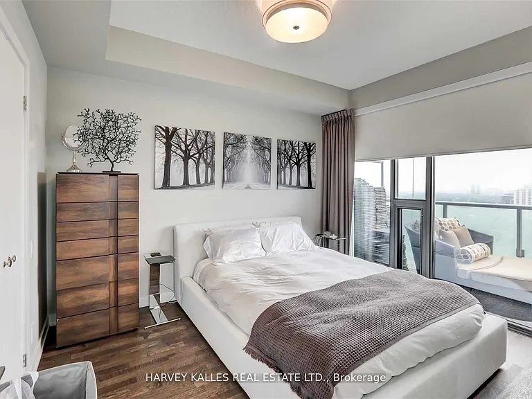 1815 Yonge St #2502 — Photo 22