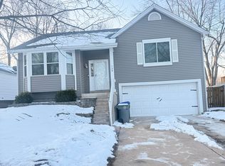 139 Aspencade Cir, Saint Peters, MO