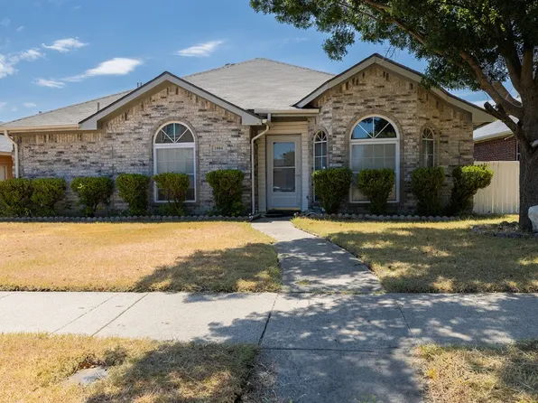1804 Straus Rd, Cedar Hill, TX 75104