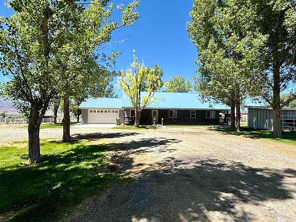 3rd image of 9800 Alice Ln