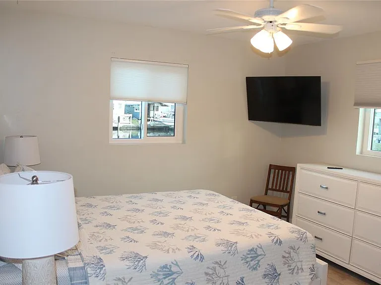 2744 Sanderling Ct — Photo 11