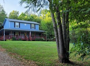 701 Deer Cv, Greenback, TN 37742