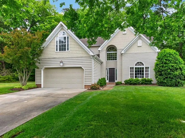8 Burford Ct, Cape Charles, VA 23310