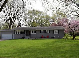 718 7th Ave NW, Mount Vernon, IA 52314