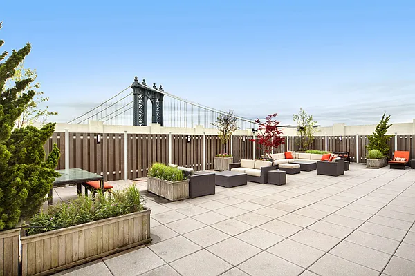 Sold by Compass | media 9