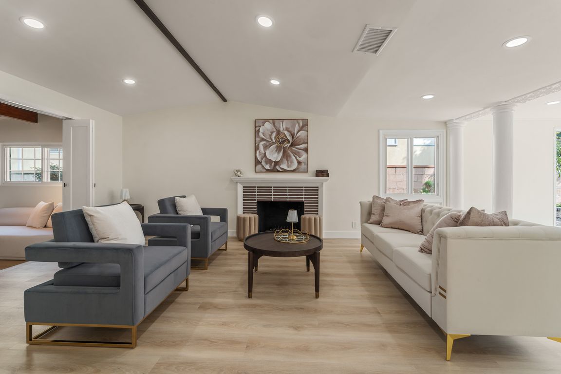 next background image