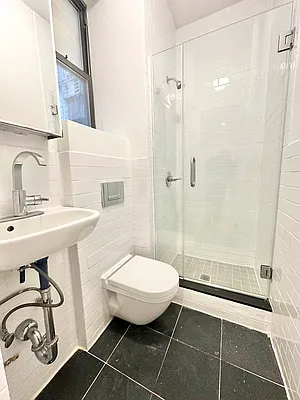 Rented by Brighton Management | media 2