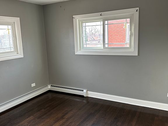 4th image of 441 22nd Ave