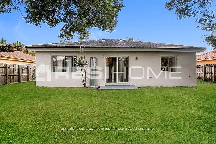 13423 SW 256th St — Photo 15