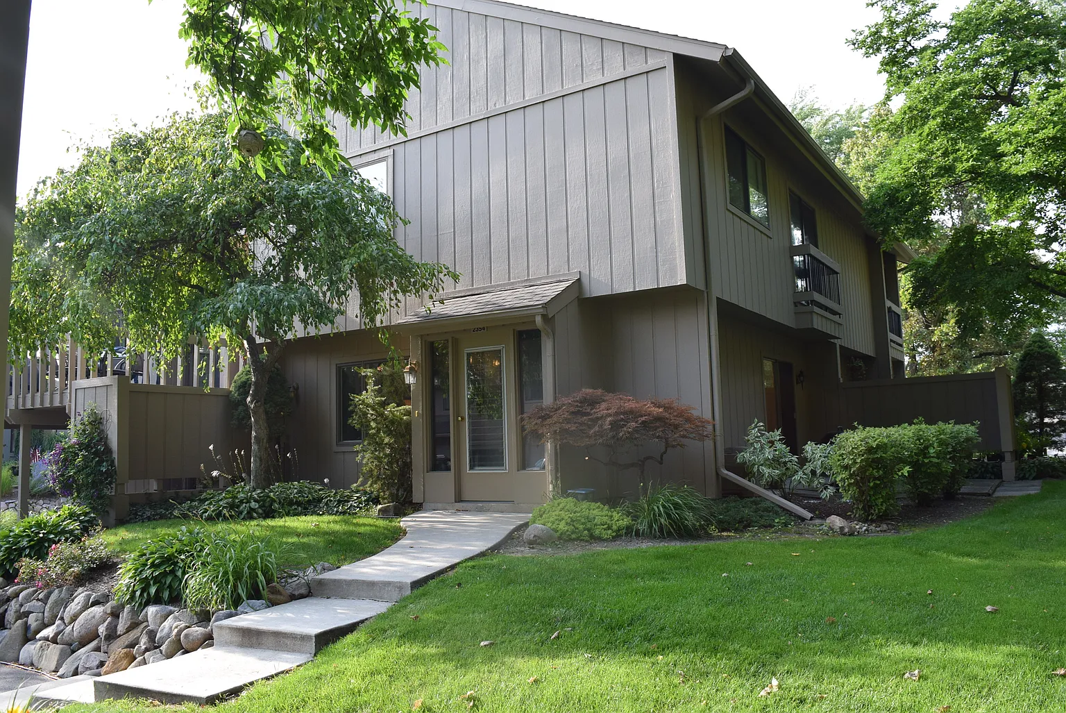 2354 Bay Woods Ct photo 1