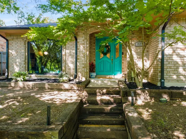 823 Cherlynne Dr, Cedar Hill, TX 75104