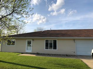 1100 E Elder St APT 4, Canton, SD 57013