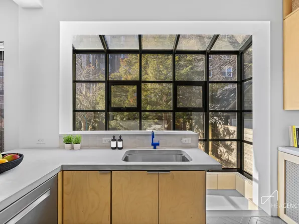 792 East 21st Street image 1 of 28