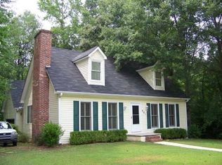 301 Brookfield Dr, Lagrange, GA 30241