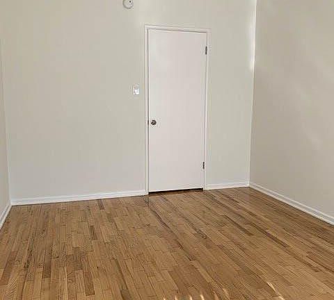 5th image of 608 San Vicente Blvd APT 12