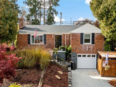 3 Cypress Dr, Carnegie, PA, 15106