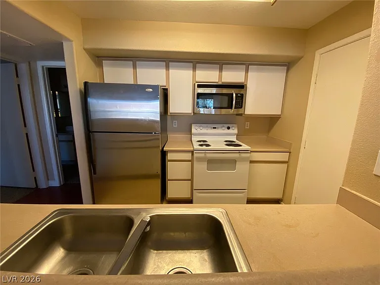 2300 Silverado Ranch Blvd #2175 — Photo 6