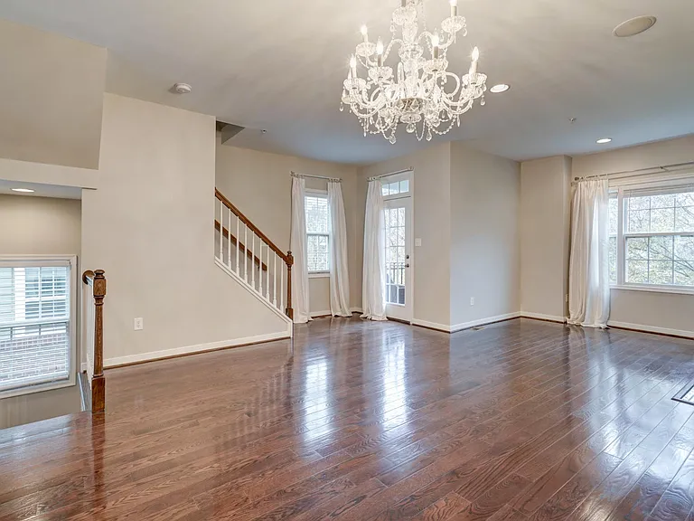 3930 Redbud Rd — Photo 9