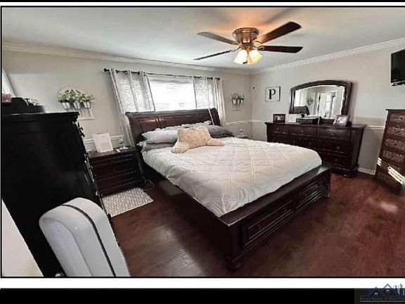 5th image of 1097 Dawn Dr