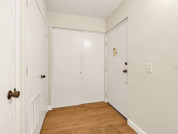 4th image of 2753 ORCHID OAKS DRIVE #104