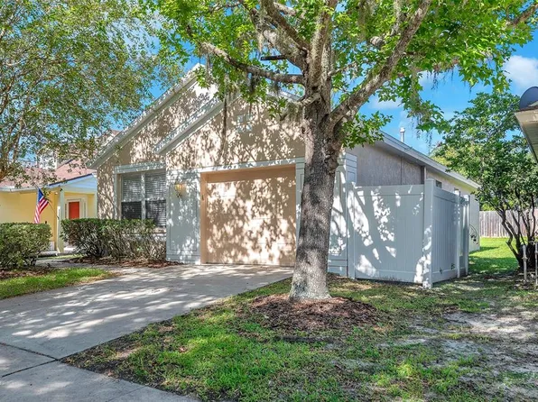 5617 Tanagergrove Way, Lithia, FL 33547