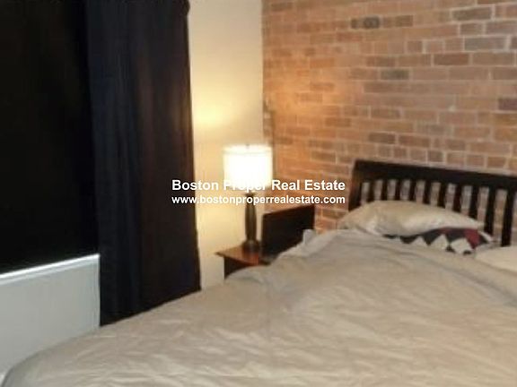 79 Gainsborough #304 Boston - Fenway Unit Photo 4