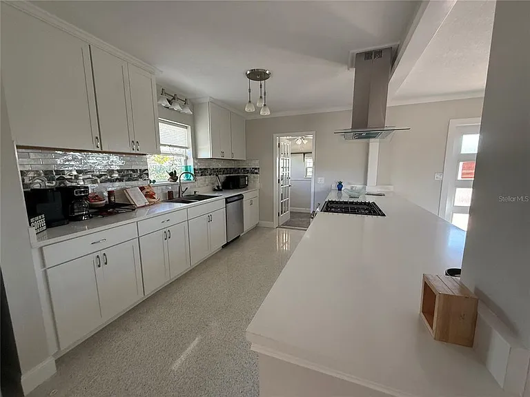 6407 1st Palm Point St — Photo 6